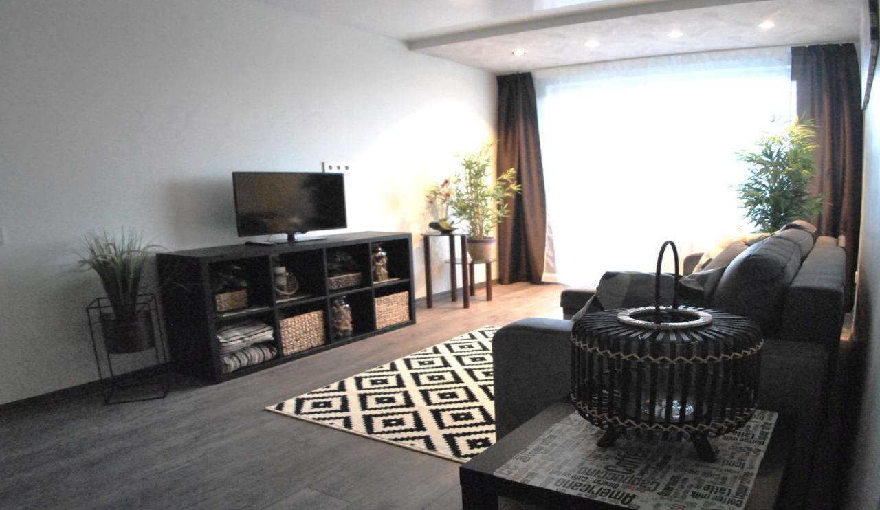 Zarde Apartamentai Клайпеда Экстерьер фото